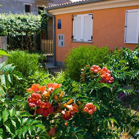 Apartmani Arijana Μεντουλίν Εξωτερικό φωτογραφία
