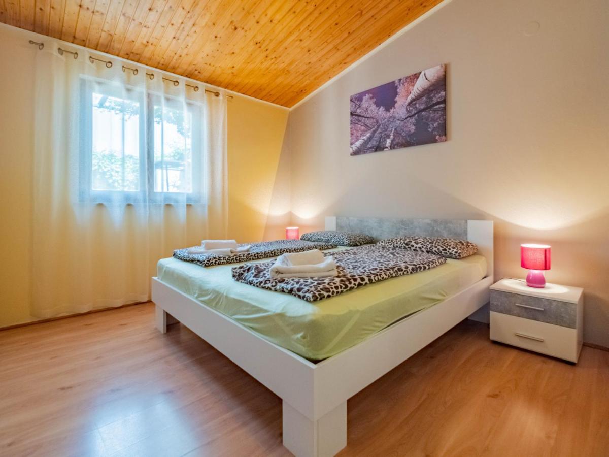 Apartmani Arijana Μεντουλίν Εξωτερικό φωτογραφία