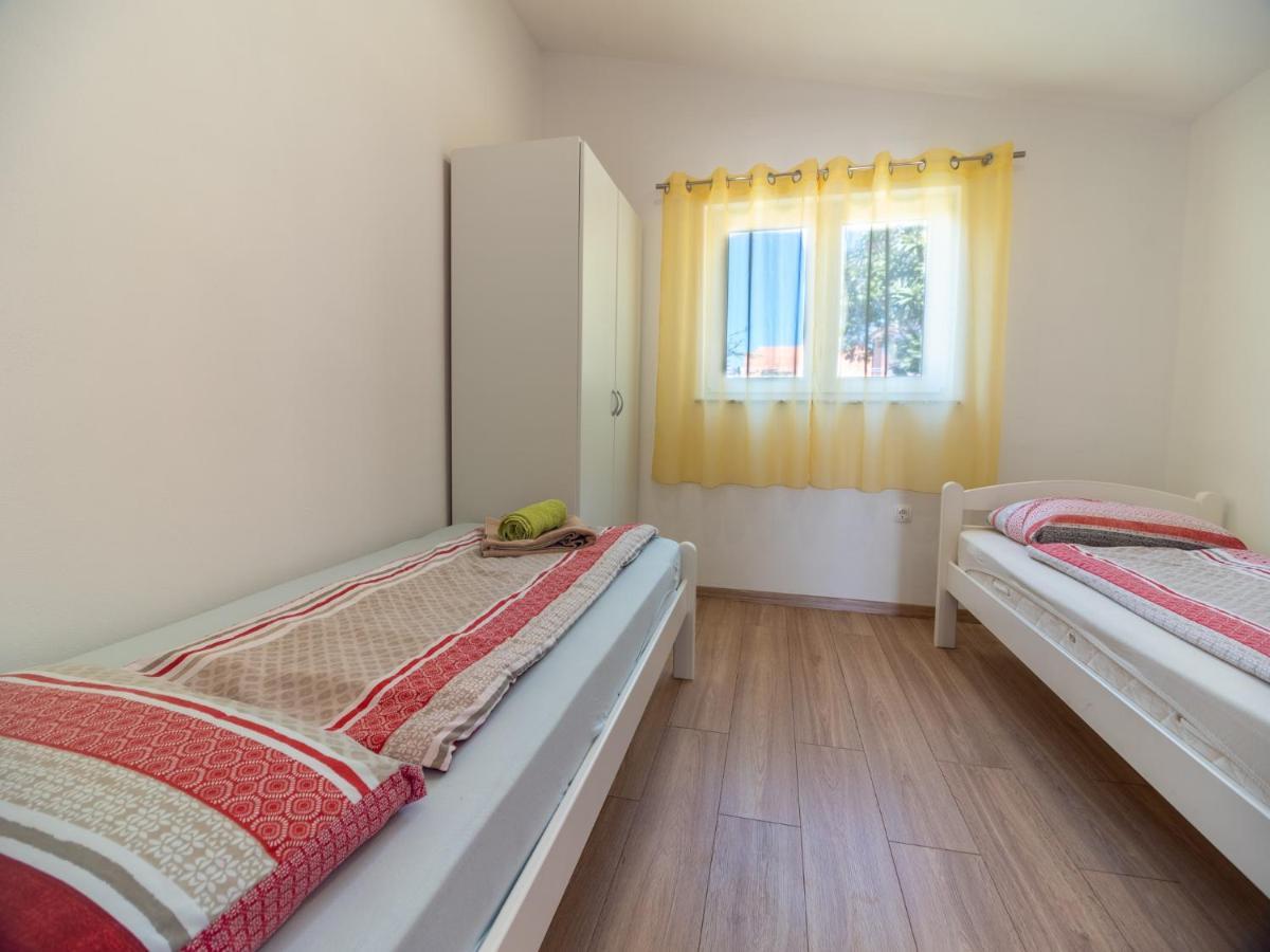 Apartmani Arijana Μεντουλίν Εξωτερικό φωτογραφία