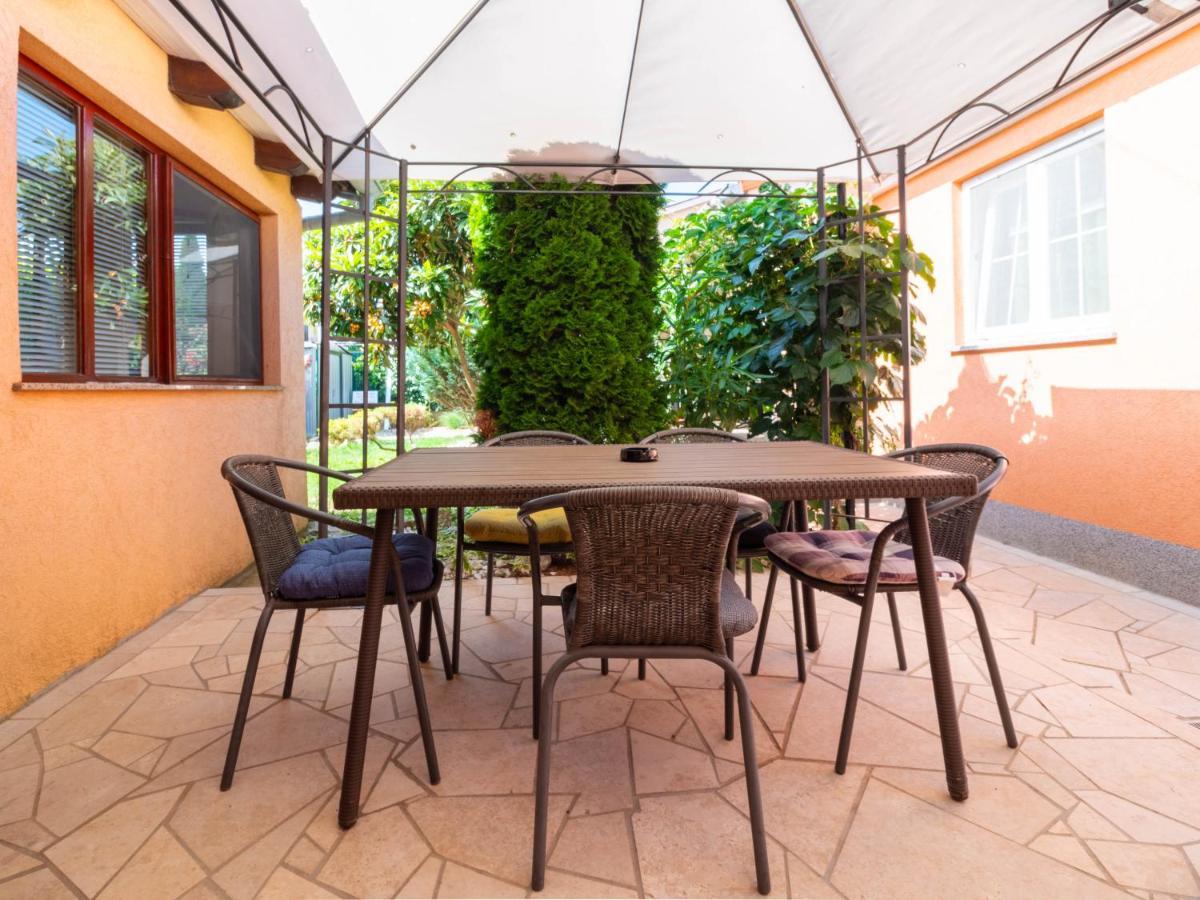 Apartmani Arijana Μεντουλίν Εξωτερικό φωτογραφία