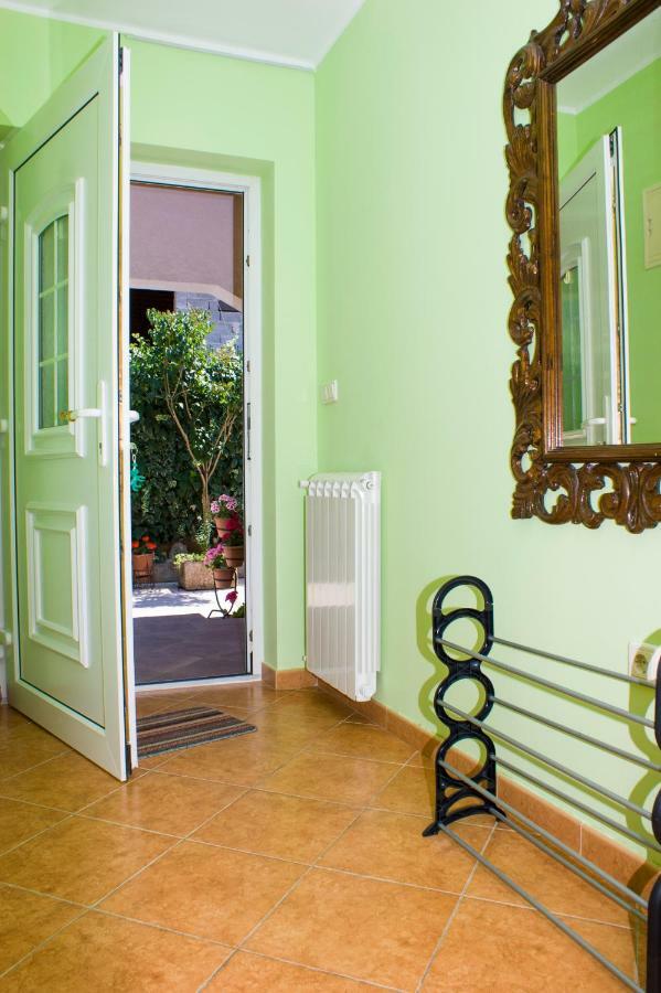 Apartmani Arijana Μεντουλίν Εξωτερικό φωτογραφία